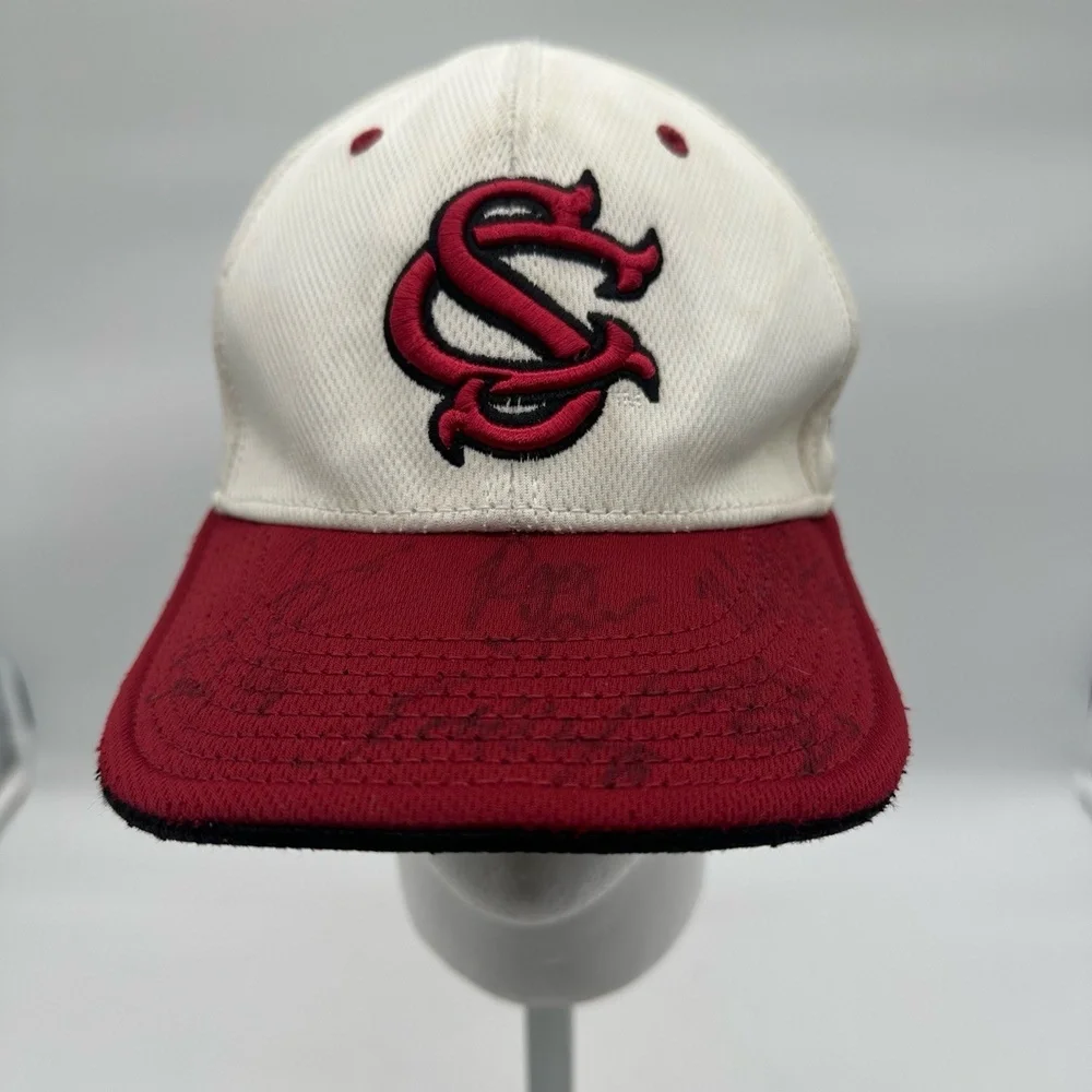 The Game Pro GP320 Gametek Size‎ 7 Hat Autographed South Carolina Gamecocks Cap